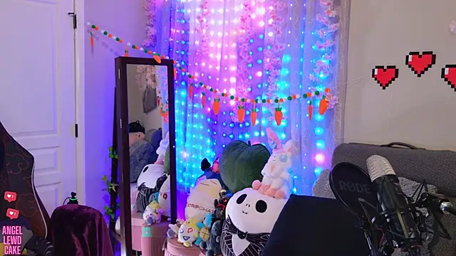 Angel-Lewd-Cake live XXX chat