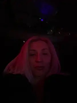 HOTLadyluna 웹캠 쇼