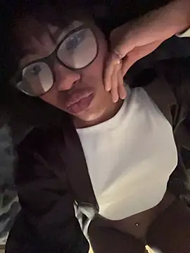 Morena_fire – webcam-show