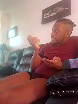 ReallyReallyReal Chat XXX in diretta