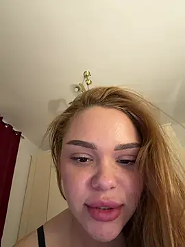 Kitty2490's Live XXX Chat