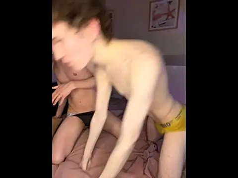 Eric_Dark Show in webcam