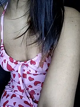 Chat XXX en directo de Leeezz_ahh