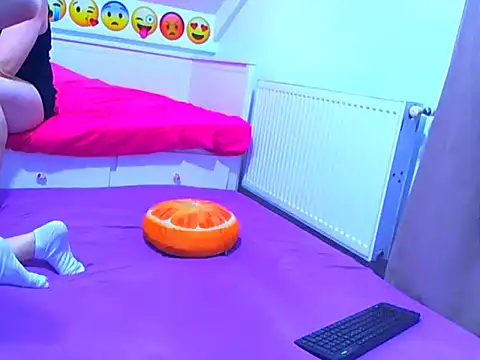 Pokazy przed kamerką – evehotty