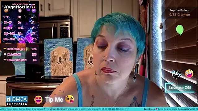 YogaHottie76's Live XXX Chat