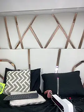 Madisson-Rivasn Live XXX chat