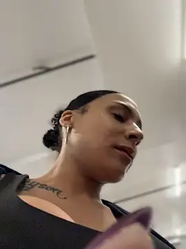 Pokazy przed kamerką – FerrariFrench