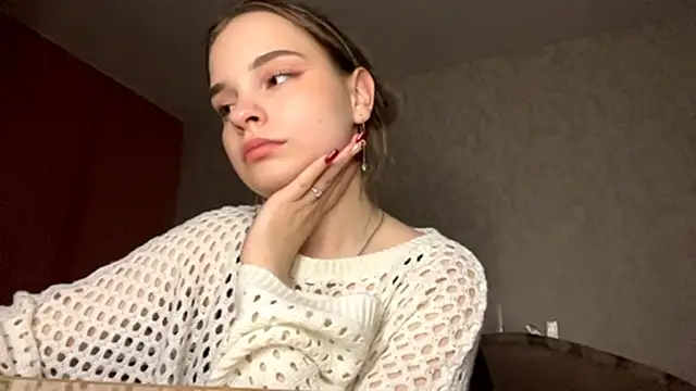 Chat +18 de SageFennell ao vivo