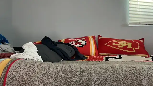 KcChiefBBC69 élő XXX-chatje