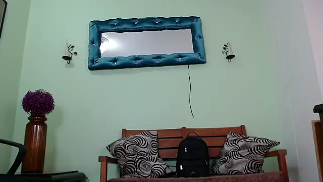 ChalonVera's Live XXX Chat