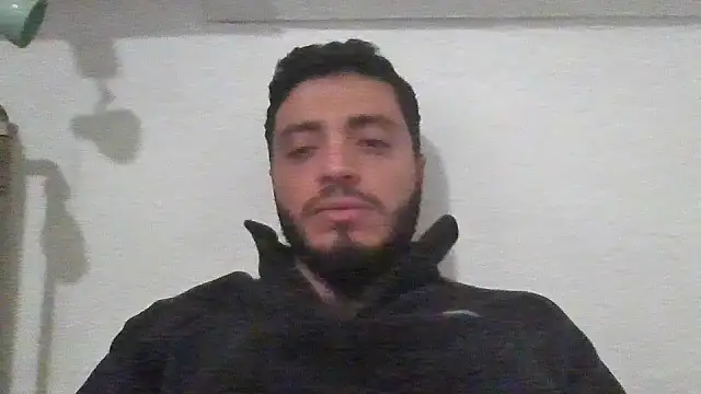 SoftAmjad élő XXX-chatje