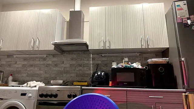 LaraDraggoo 라이브 XXX 채팅