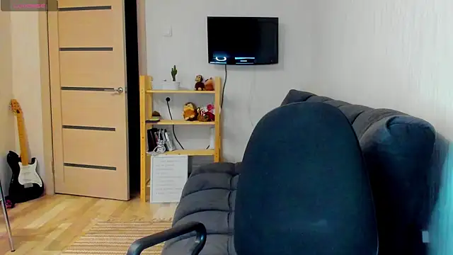 ooopsybritney Adlı Modelin Canlı XXX Sohbeti