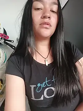 Williams_Hera Chat XXX live