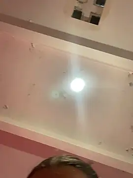 Maya_Manes Chat XXX live