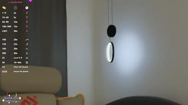 mowalova Chat XXX live