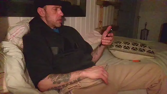 Stock-Holmes Webcam Show