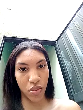 Show modela ginevere_20 na web-kameri