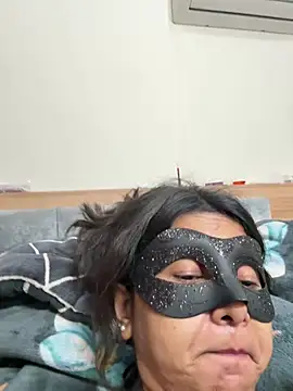 raavigirl's Live XXX Chat