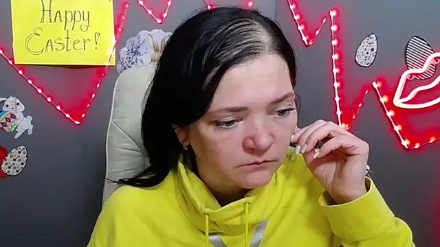 LauraFinn – Naživo XXX chat