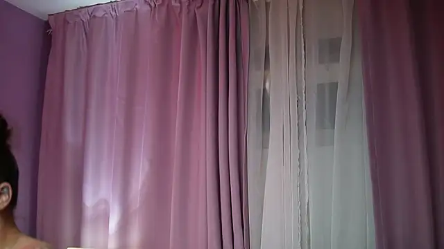 AmeliaBarbie Show in webcam