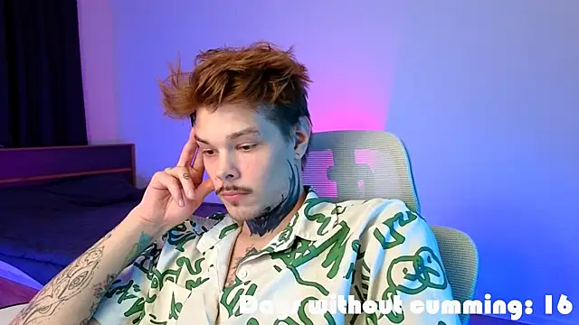 DENIS_HERE webcam show