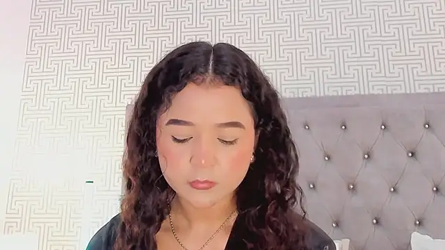 Živý XXX chat Evaa_Lunna_