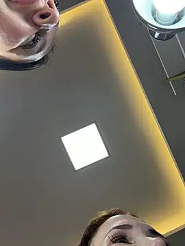 Show de Irresistible24 na webcam