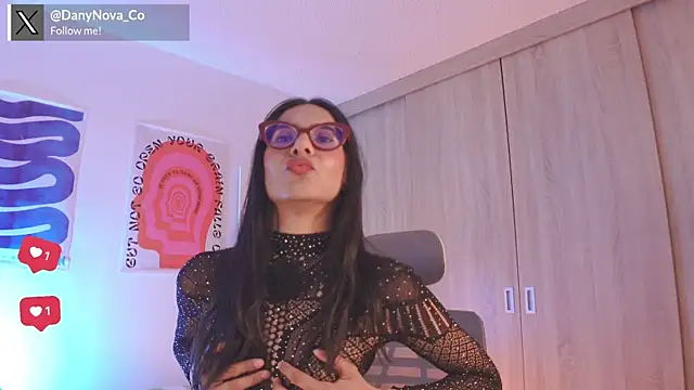 DanyNova_Co élő XXX-chatje