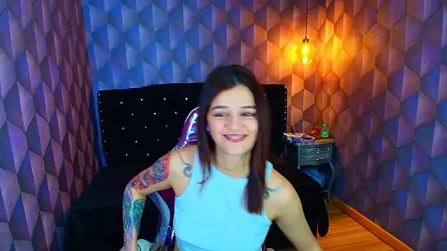 LiaHarryis: απευθείας συνομιλία ΧΧΧ