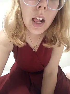 kitsuneniki – Kamerová šou