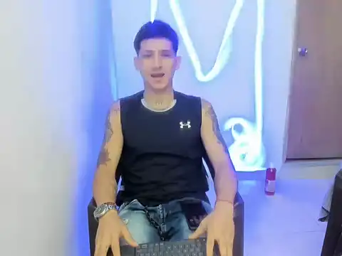 โชว์เว็บแคมของ _latinhot_420_