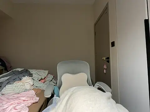 tutu512 Adlı Modelin Canlı XXX Sohbeti