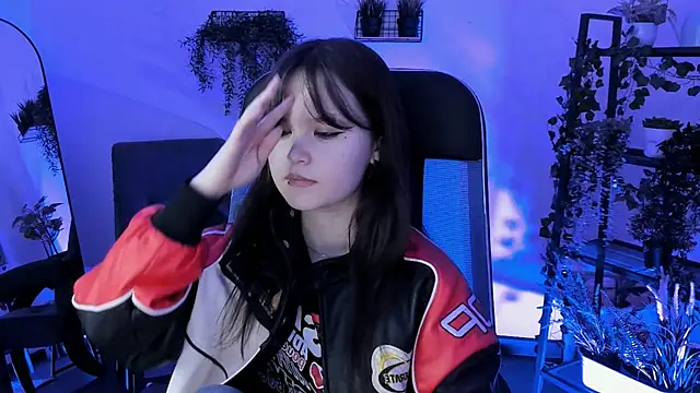 Chatroom XXX en direct de Elainebeness