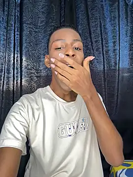 maiki18_ Live XXX Chat