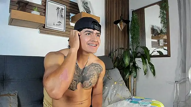 elliot_colton Live XXX Chat