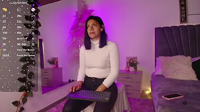 miaoconell Adlı Modelin Canlı XXX Sohbeti