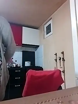 HotStepmommy4's Live XXX Chat