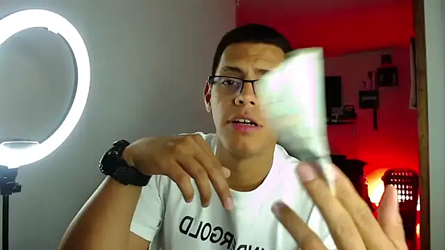 _John_Boy_ webkamerás műsora