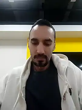 KenazBoy Chat XXX in diretta