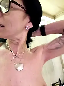 eddivad6974 网络视讯表演