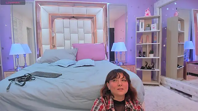 Goldentemptation_ লাইভ XXX চ্যাট