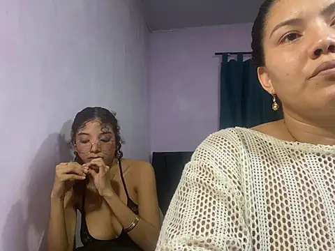 Chat XXX en directo de Violetta96