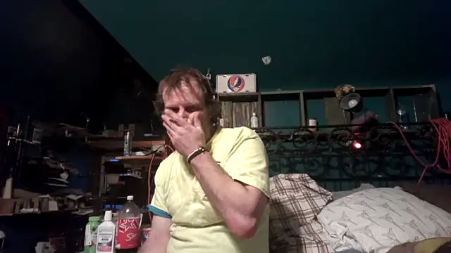 charactrzero élő XXX-chatje