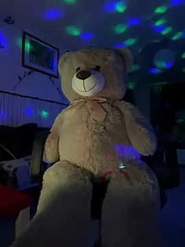 Mohdollmen 在線直播表演