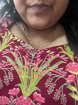 Chat XXX ao vivo de radhikkaa