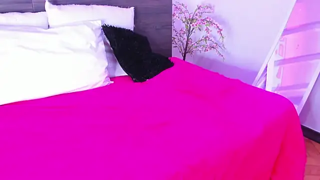 Živý XXX chat Brianna_Maya