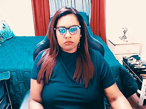 Indianlust69's Live XXX Chat