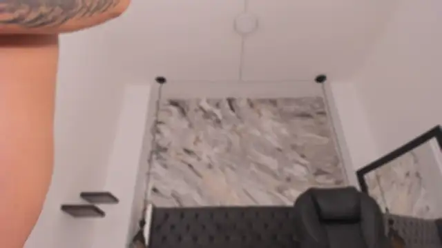 renee_shelby_'s Live XXX Chat