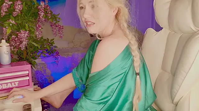 TalulaaのライブXXXチャット